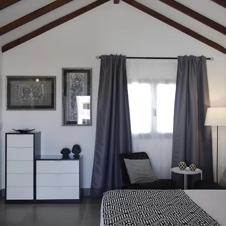 Magma Playa Honda Bed & Breakfast