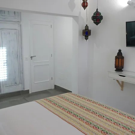 Magma Bed & Breakfast Playa Honda (Lanzarote)